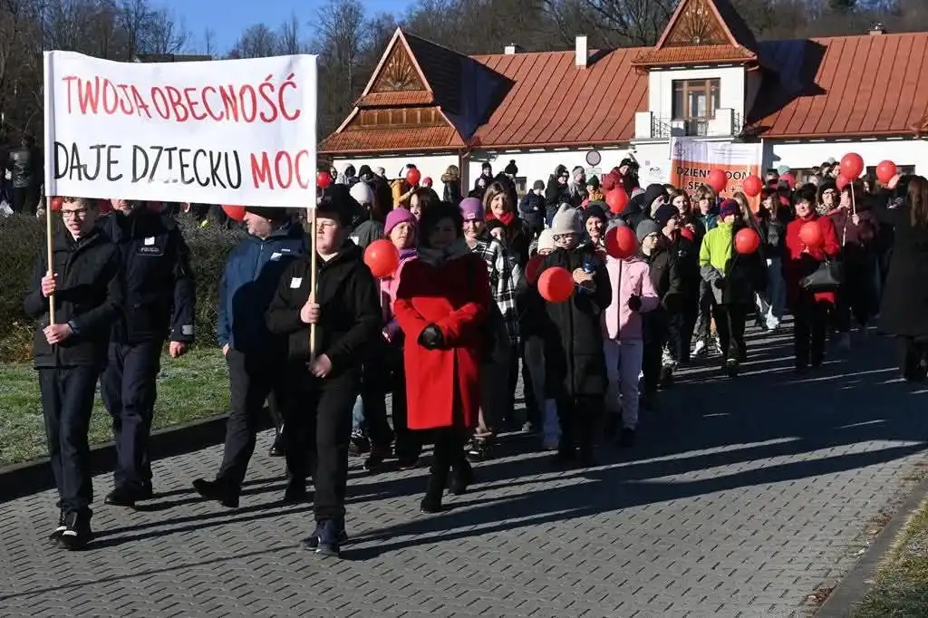 Marsz w Dobrej dla dzieci. Społeczność mówi „nie” przemocy