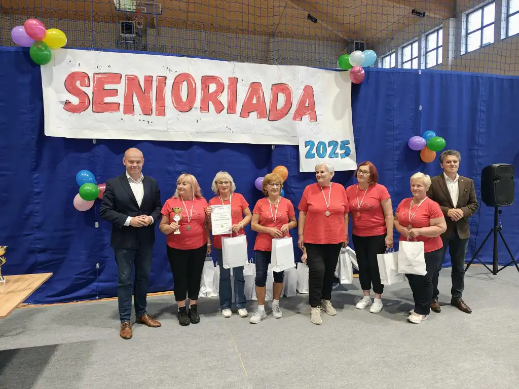 Seniorki z Piwnicznej na podium Senioriady 2025