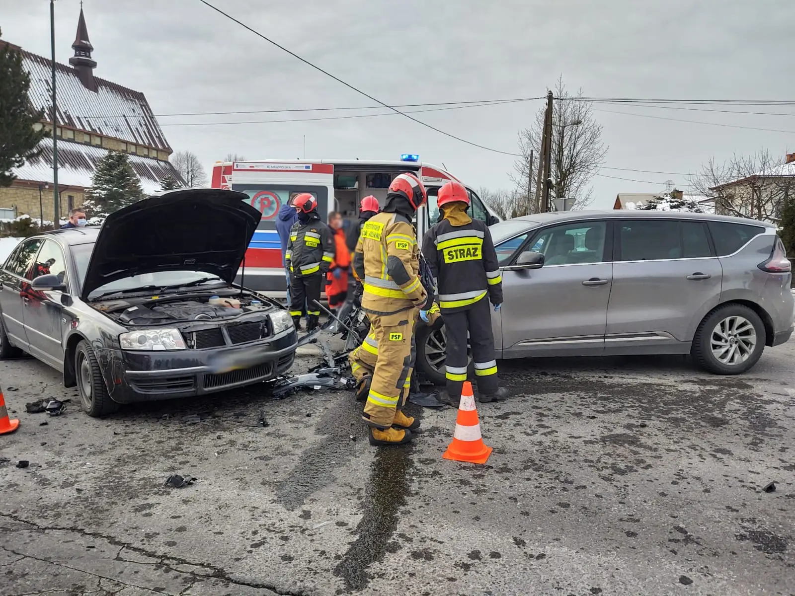 Kraksa na ul. Nawojowskiej w Nowym Sączu. Wśród pasażerów były dzieci