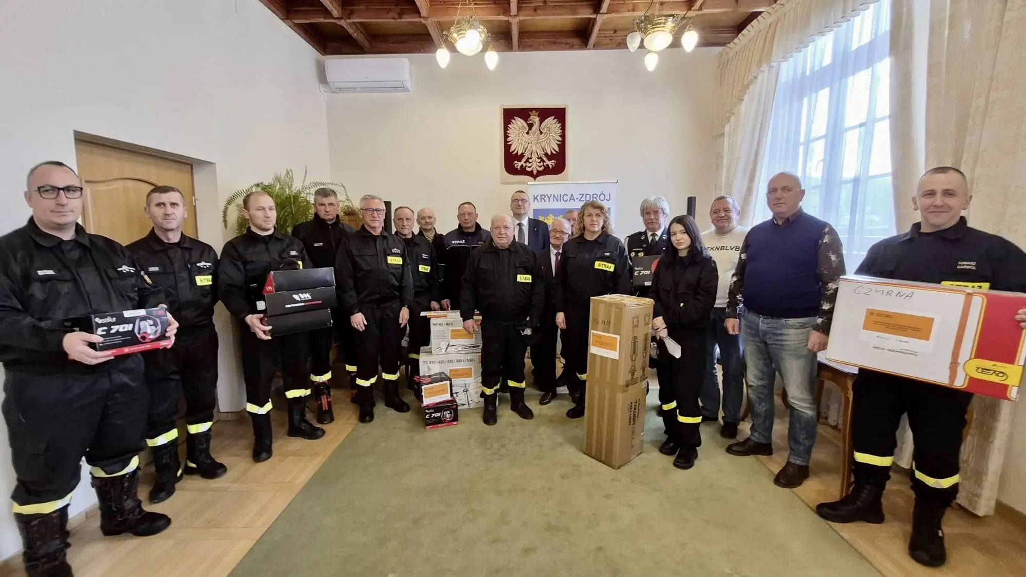 Agregaty, radiotelefony i pilarki. OSP w gminie Krynica-Zdrój wzmocnione