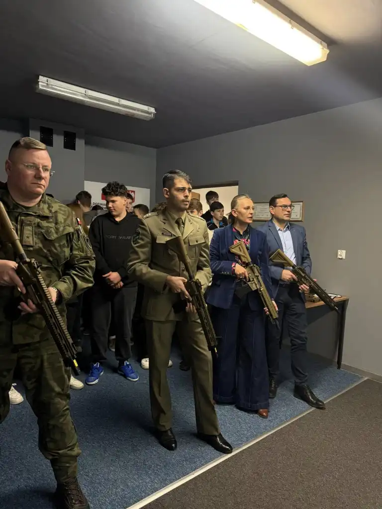 Nowoczesna wirtualna strzelnica otwarta w Podegrodziu