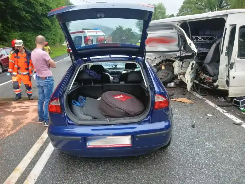 Wypadek w Witowicach Górnych. Sześć osób trafiło do szpitala
