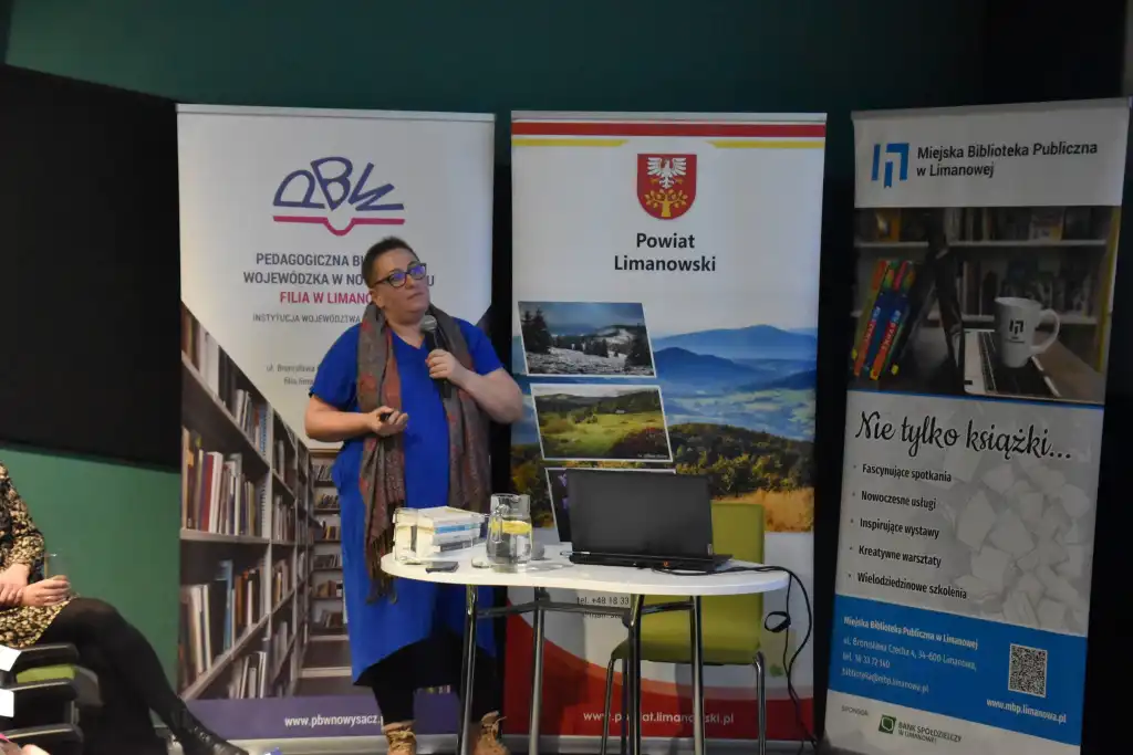 Konferencja „Jak usłyszeć niemy krzyk. Depresja – choroba duszy” w Miejskiej Bibliotece publicznej w Limanowej
