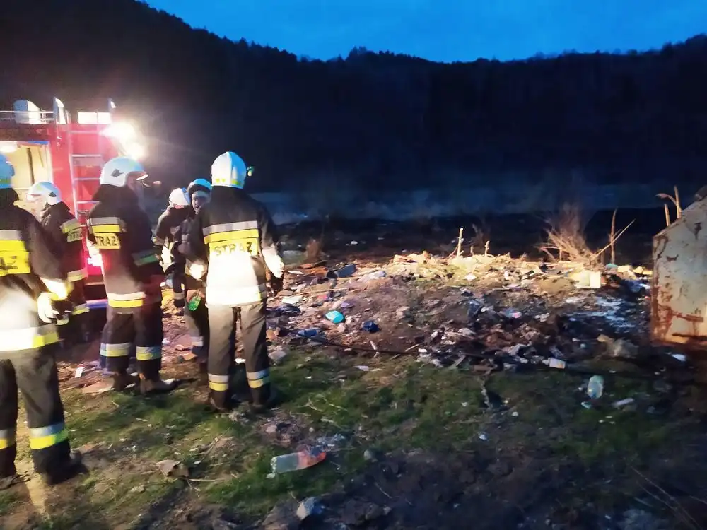 27 pożarów, 17 miejscowych zagrożeń. Sądeccy strażacy podsumowali okres świąteczny