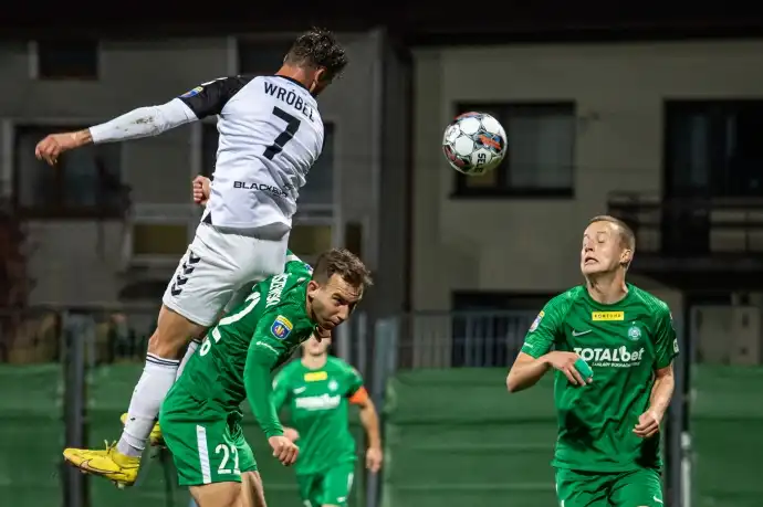 Sandecja pokonuje Wartę Poznań