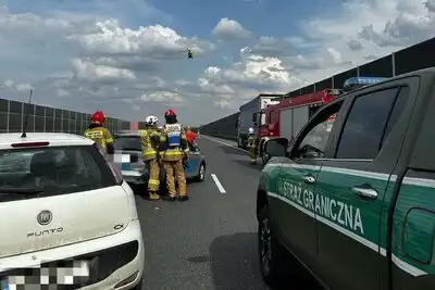 Karambol na A4. Funkcjonariusze Straży Granicznej ruszyli na pomoc