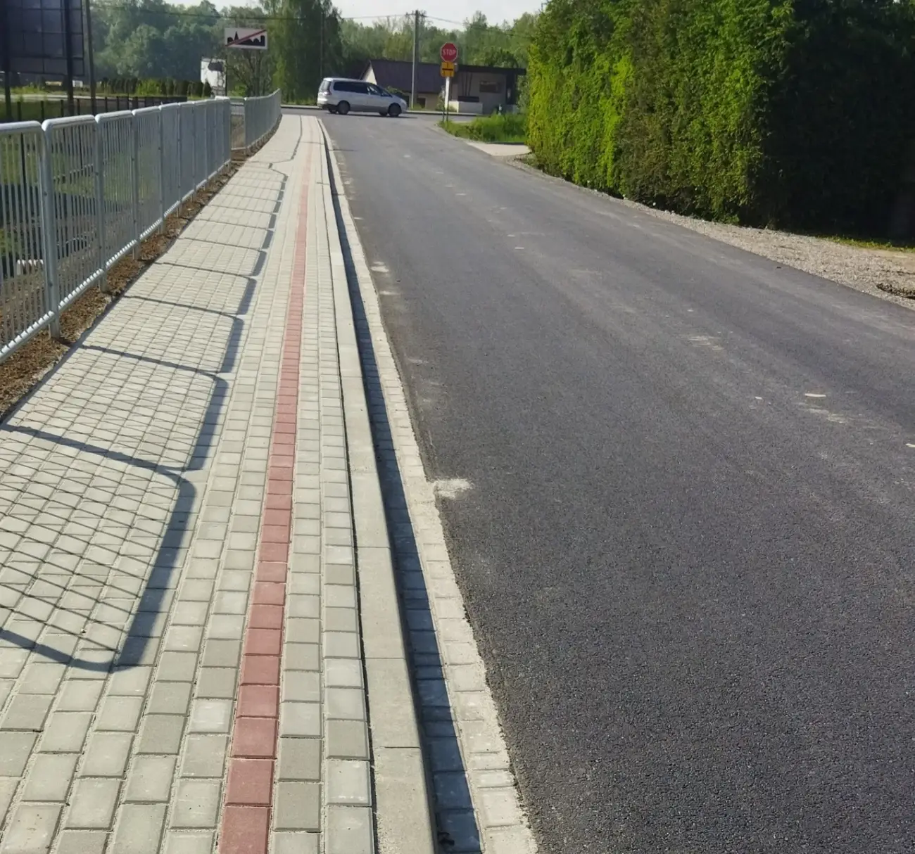 Nowa droga i chodnik w Klęczanach. Gmina Gorlice zakończyła inwestycję