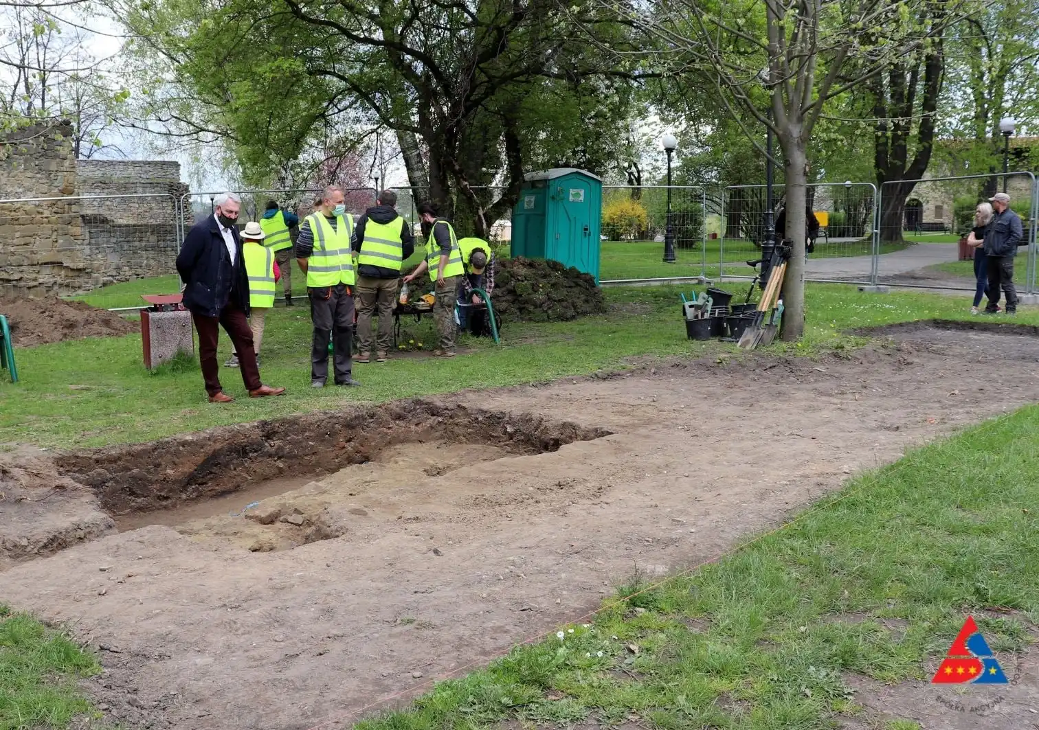 Na Zamku w Nowym Sączu rozpoczęły sie badania archeologiczne