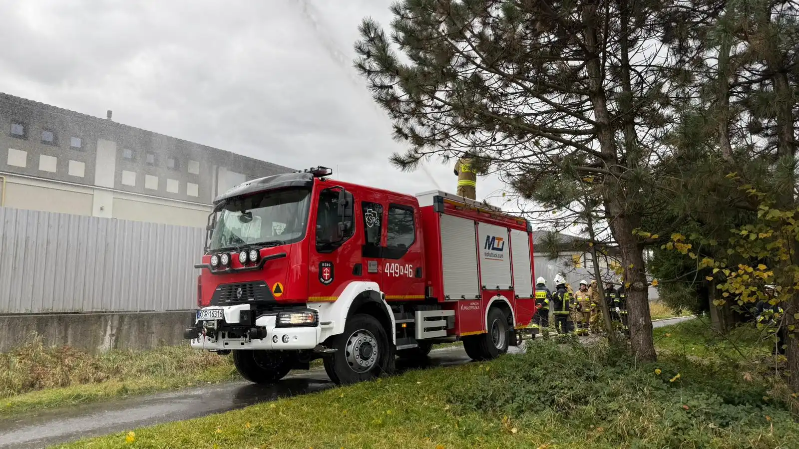 Pluton zaopatrzenia wodnego 2025. Bobowa centrum strażackich manewrów