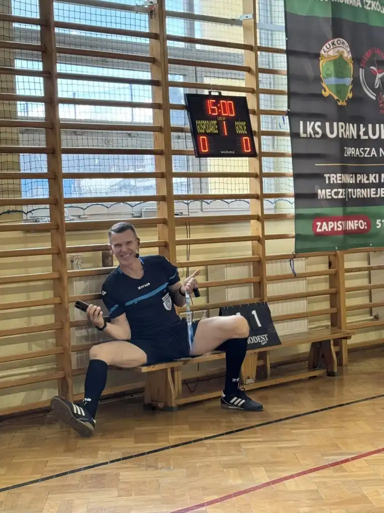 Czarne Mamby triumfują w turnieju futsalu dzikich drużyn