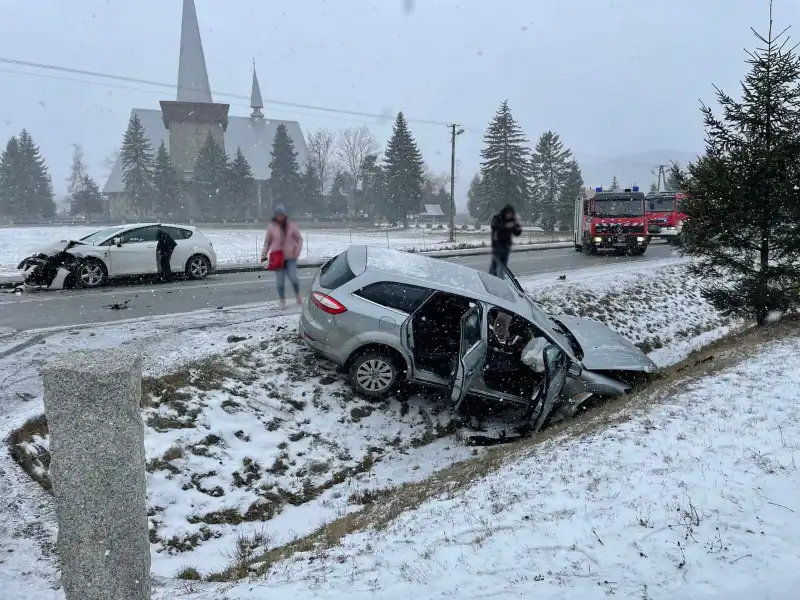 Kolizja w Tęgoborzy. Trzy auta rozbite