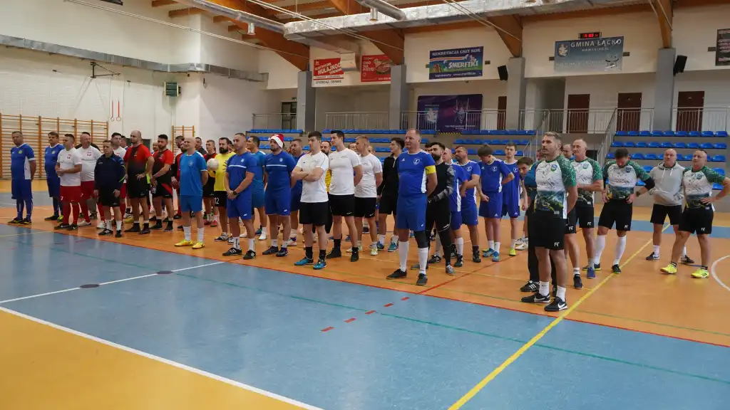 Turniej Samorządowców i Służb Mundurowych w Łącku. Straż Graniczna triumfuje