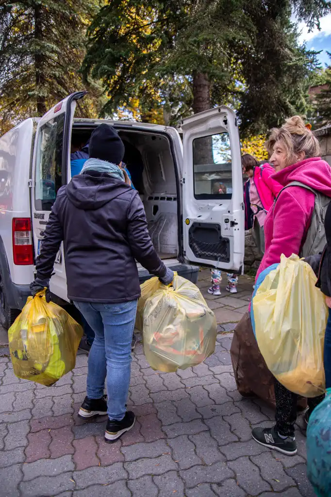 Wolontariusze posprzątali Stary Cmentarz