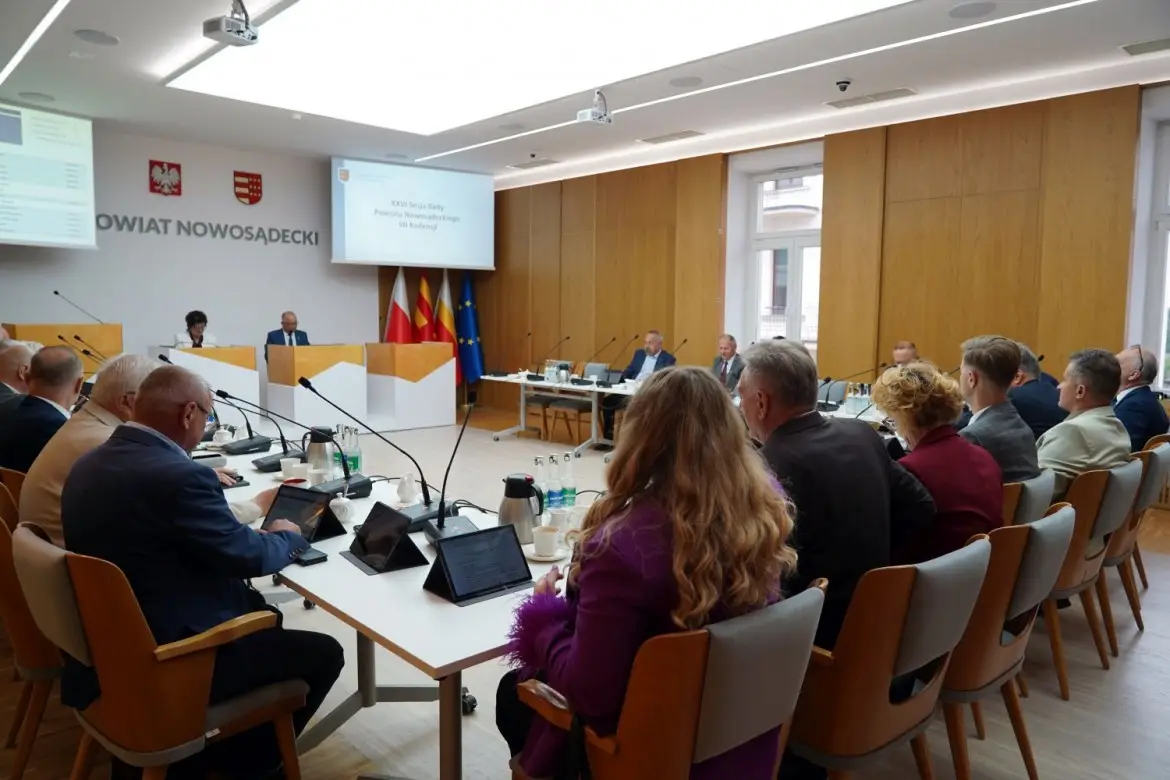 Powiat szykuje kolejne zmiany. Nowa szkoła, filia urzędu i miliony na szpital