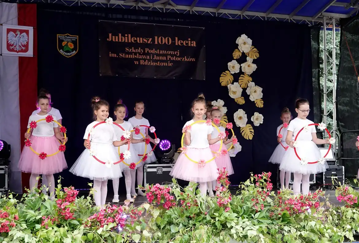 Jubileusz 100-lecia Szkoły w Rdziostowie