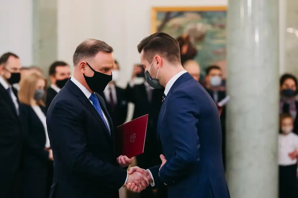 Zmiany w rządzie. Nowy resort i ministrowie