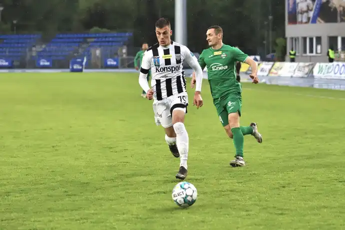 Drużyna Sandecji przegrywa w meczu z Radomiakiem