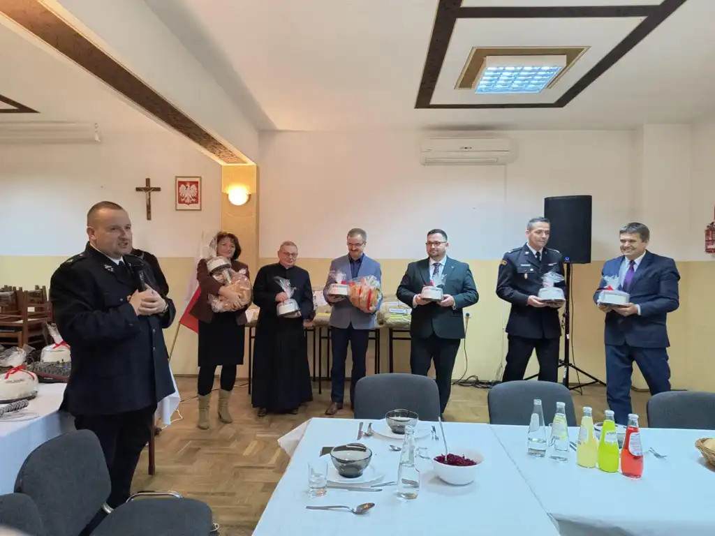 Nowy garaż i sprzęt ochronny dla OSP w Pagorzynie