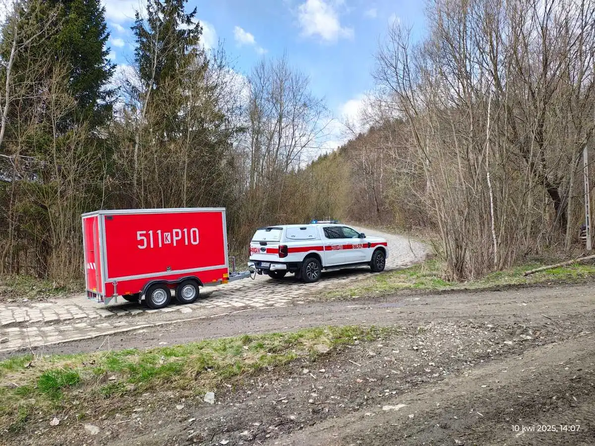 Współpraca służb ratunkowych w sytuacjach kryzysowych. Ćwiczenia w gminie Kamienica