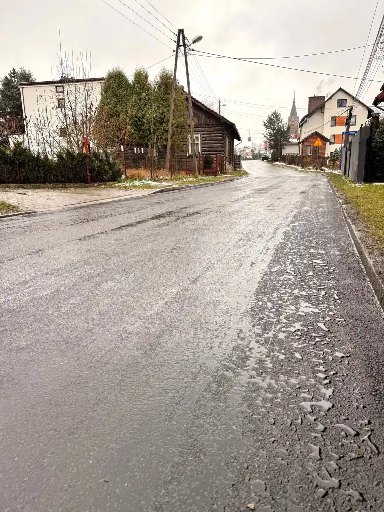 Nowa nawierzchnia na Elektrodowej. Kolejny etap remontu zakończony