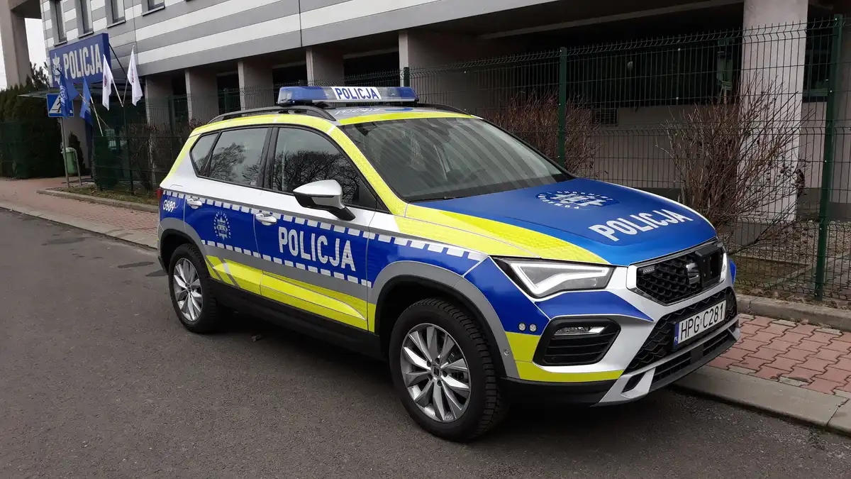 Gorliccy policjanci mają nowy radiowóz