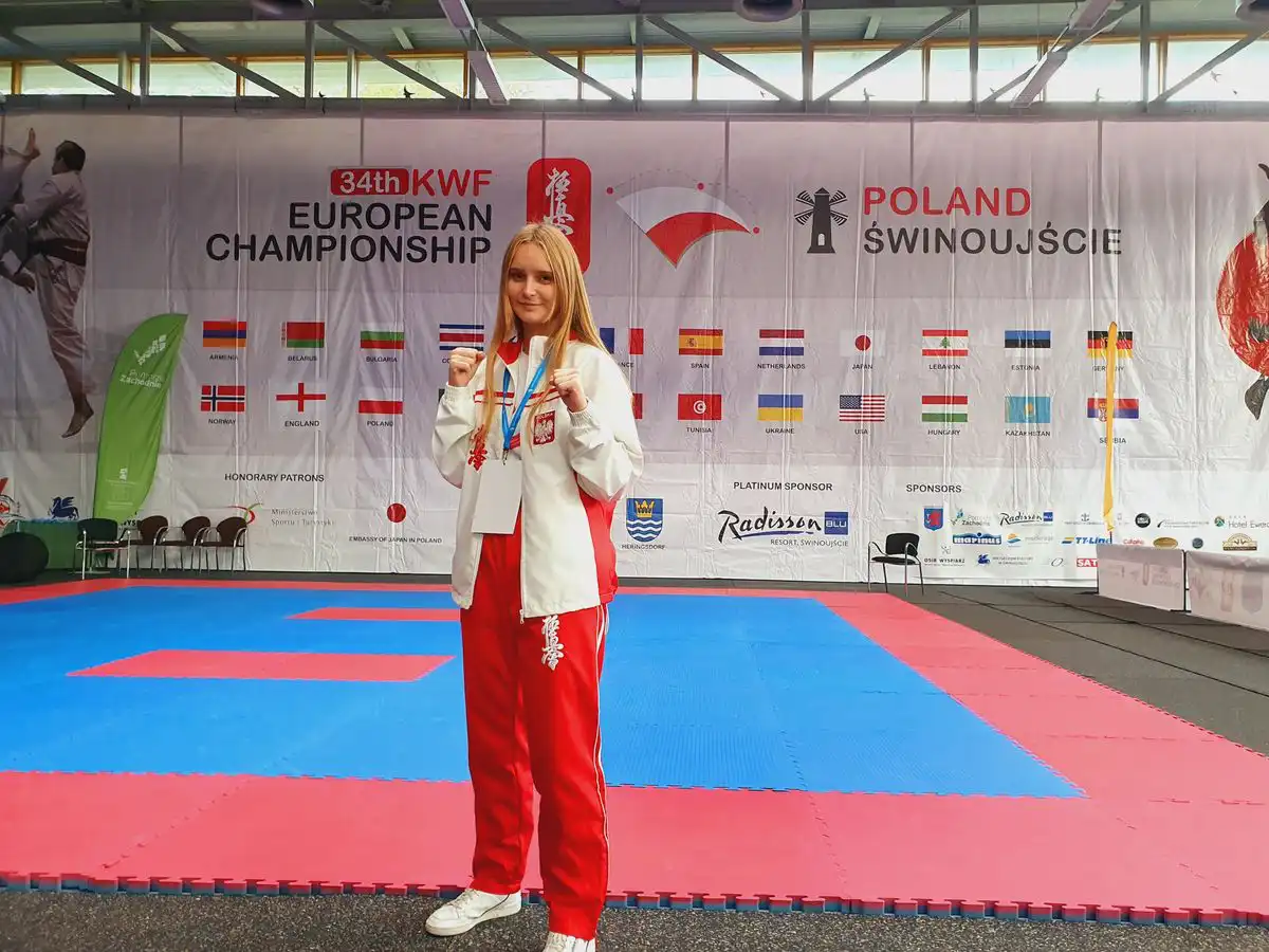 Grybowianka Karolina Sekuła z brązowym medalem Mistrzostw Europy w Karate Kyokushin