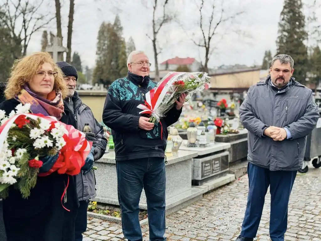 Hołd Bohaterom. Upamiętnienie Armii Krajowej w Nowym Sączu