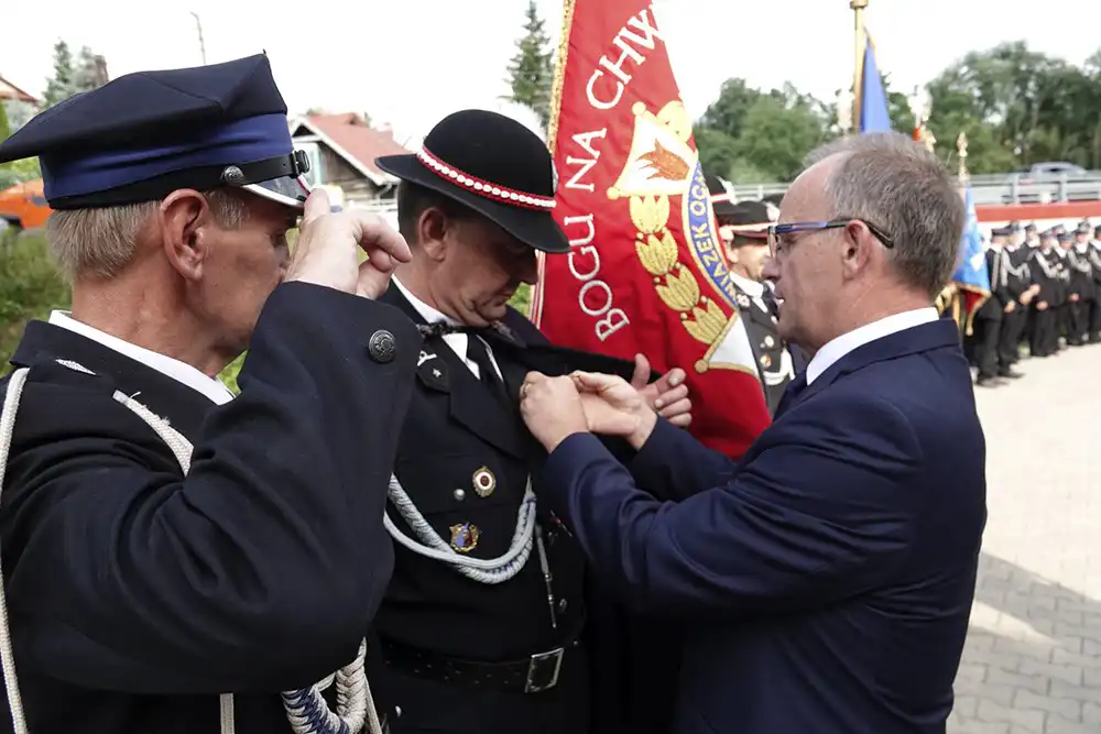 Strażacy z Siołkowej otrzymali nowy wóz bojowy