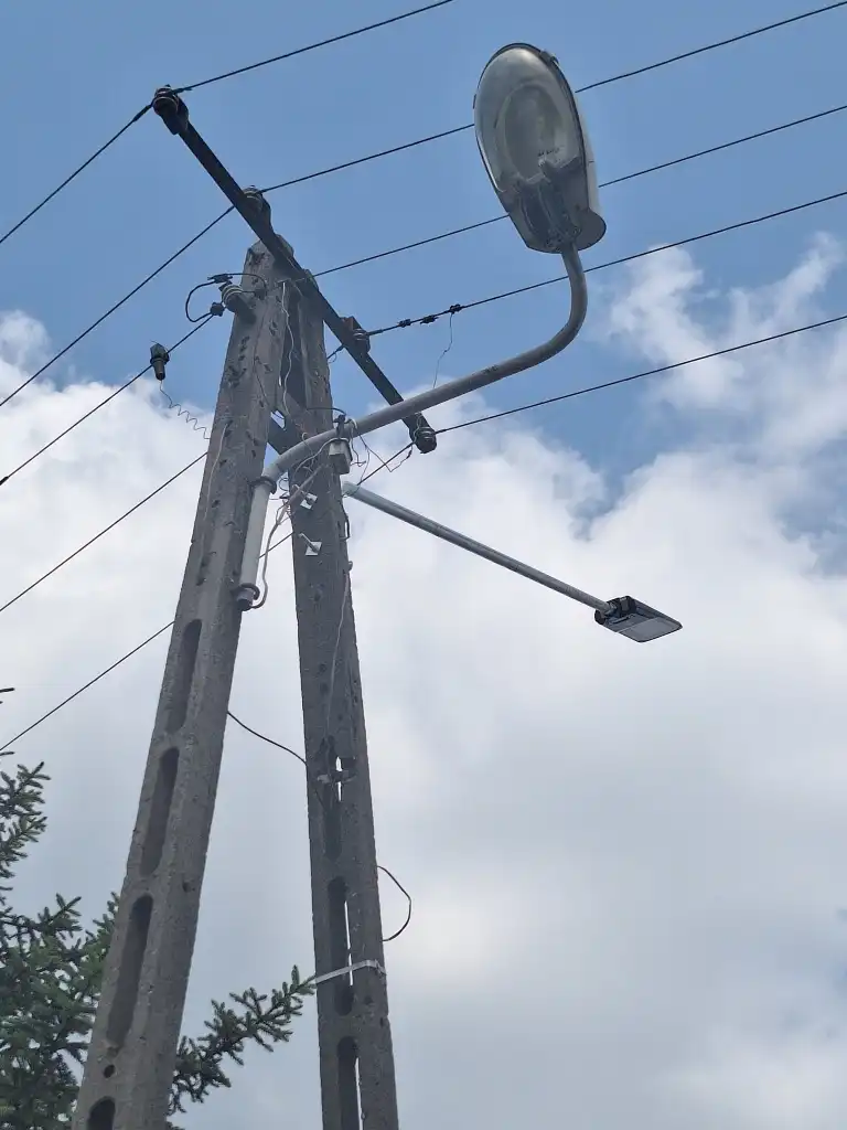 Gmina Łososina Dolna jaśniejsza i oszczędniejsza. Zakończono modernizację oświetlenia ulicznego