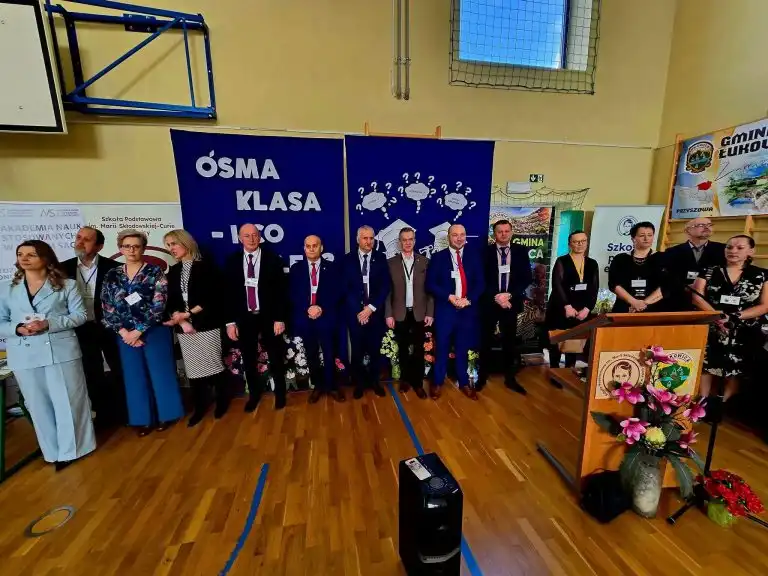 Szkolna Giełda Edukacyjna w Łukowicy. Przyszłość zawodowa na wyciągnięcie ręki