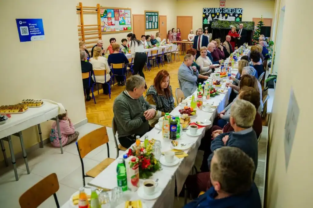 Kolędy, jasełka i serdeczność. Święto seniorów w Siennej
