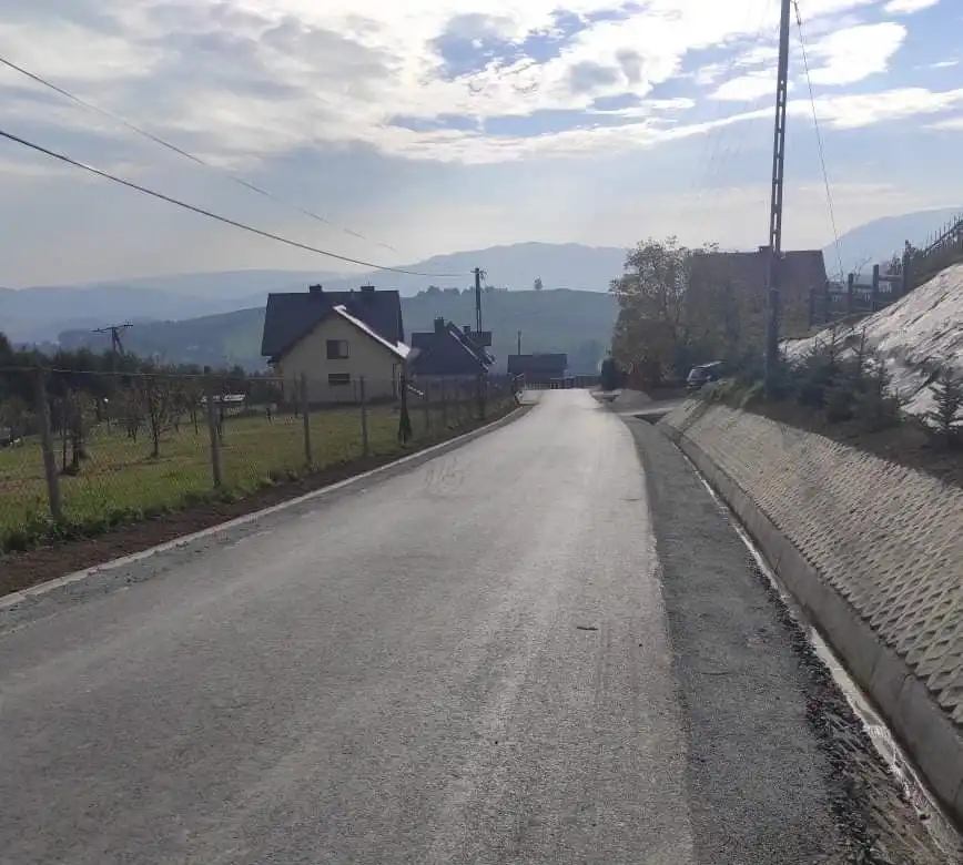 Zakończył się remont kolejnej drogi gminnej
