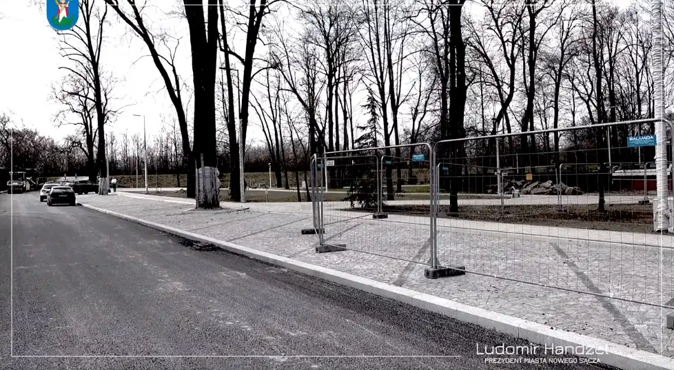 Nowy Sącz: Kończy się budowa parkingu przy ul. Ogrodowej