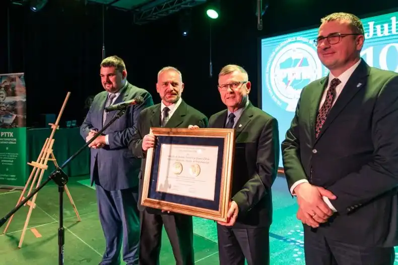 PTTK Krynica-Zdrój świętuje wiek działalności na rzecz turystyki