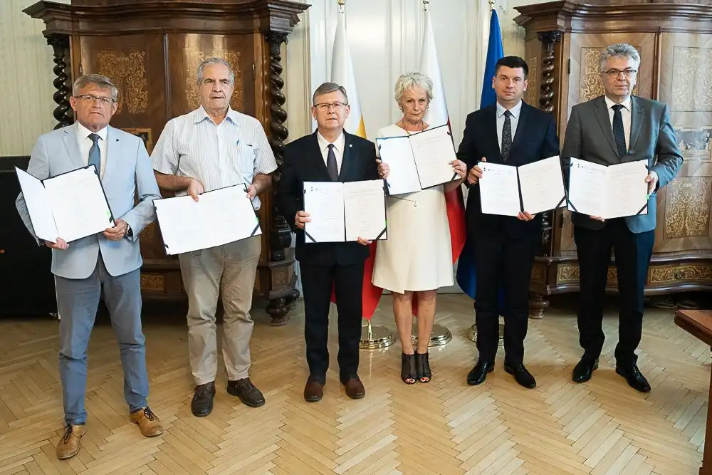 Małopolskie szpitale łączą siły w działaniach w zakresie onkologii. W tym również sądecka placówka