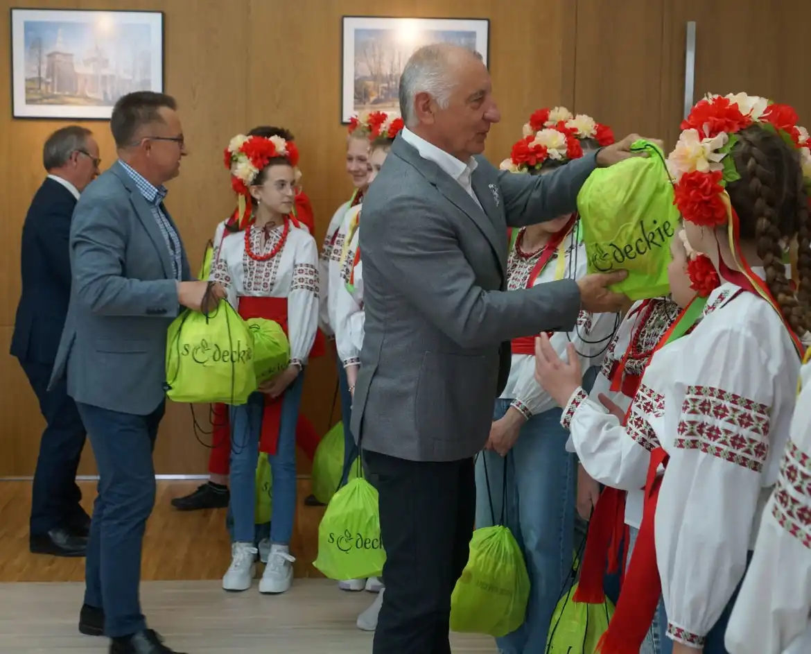 Zespół Chóralny "Gloria" z Żytomierza wystąpił w Starostwie Powiatowym w Nowym Sączu