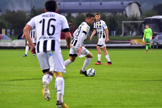 Sandecja remisuje z Chrobrym Głogów