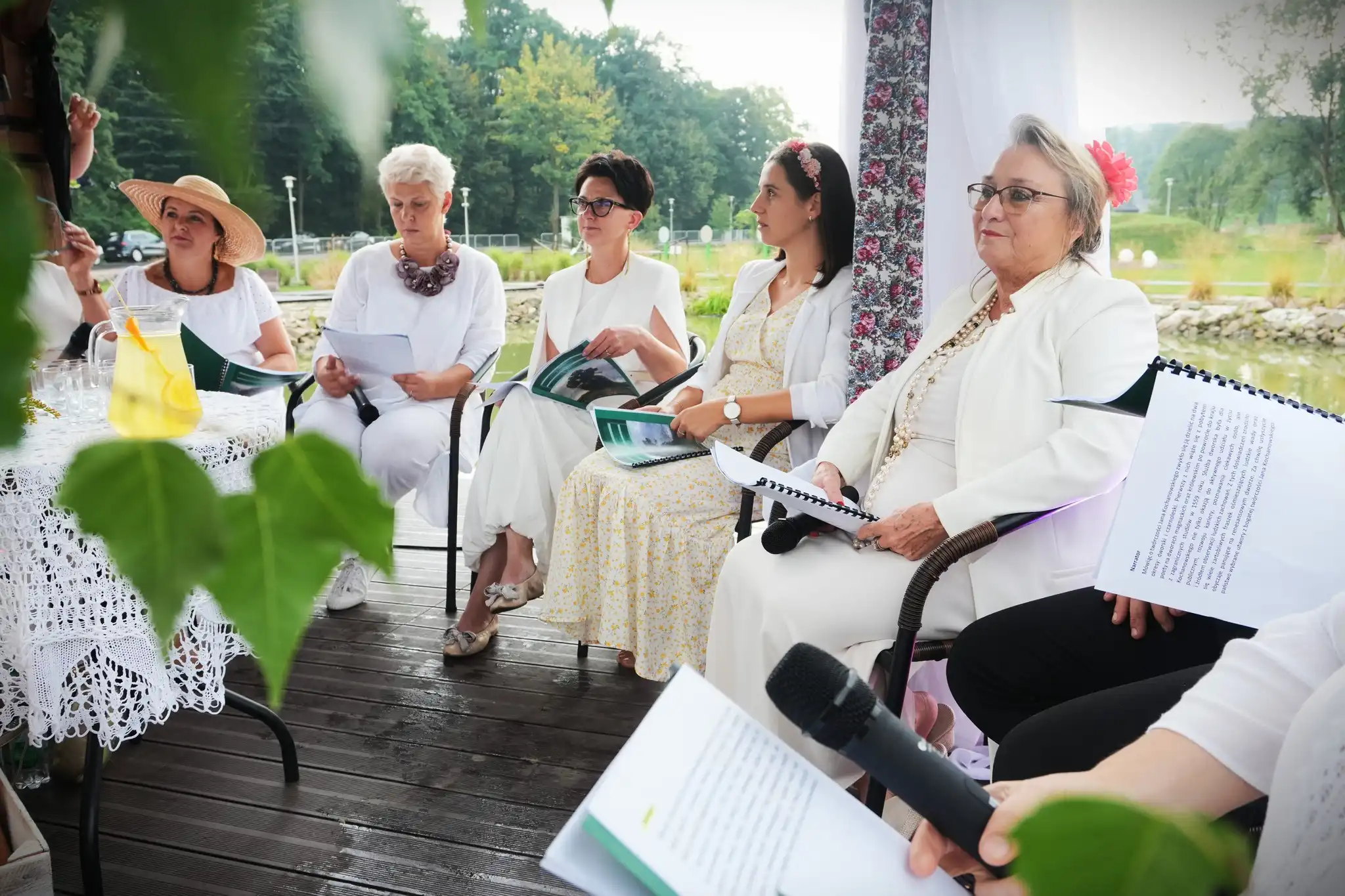 Narodowe Czytanie w Gminie Sękowa. Poezja wśród zieleni