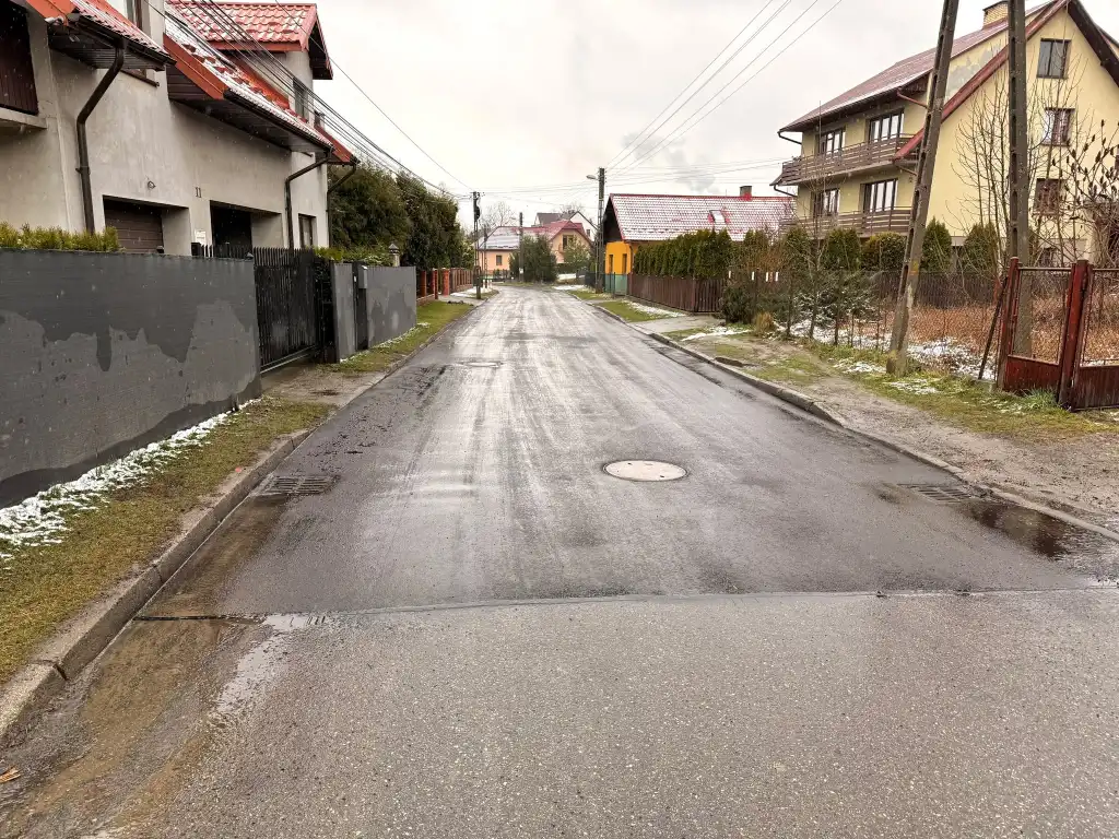Nowa nawierzchnia na Elektrodowej. Kolejny etap remontu zakończony