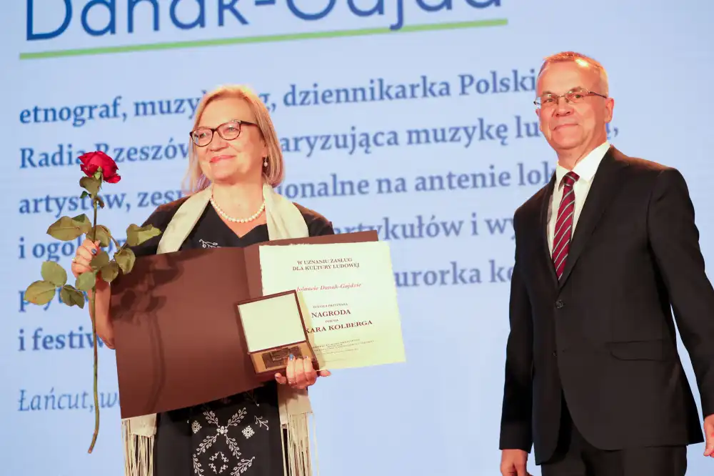 Barbara Brylak-Załuska wśród laureatów nagród im. Oskara Kolberga „Za zasługi dla kultury ludowej”