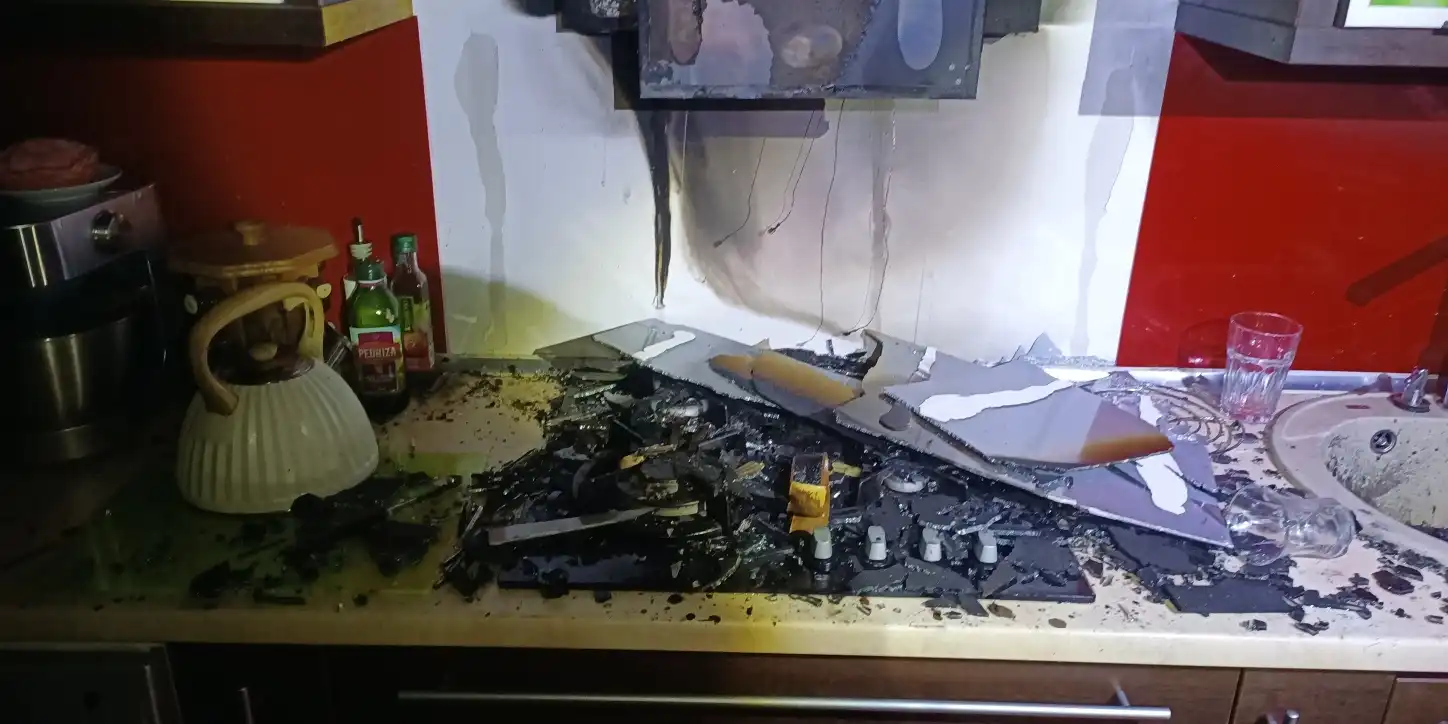 Łącko: Pożar kuchenki gazowej w kuchni. Interweniowali strażacy