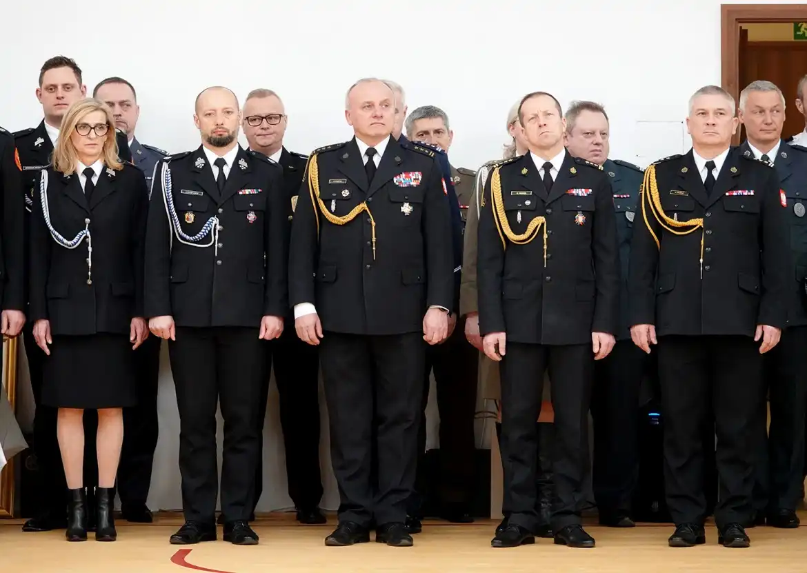 Pożegnanie lidera, powitanie nowego komendanta. Sławomir Wojta na czele PSP w Nowym Sączu