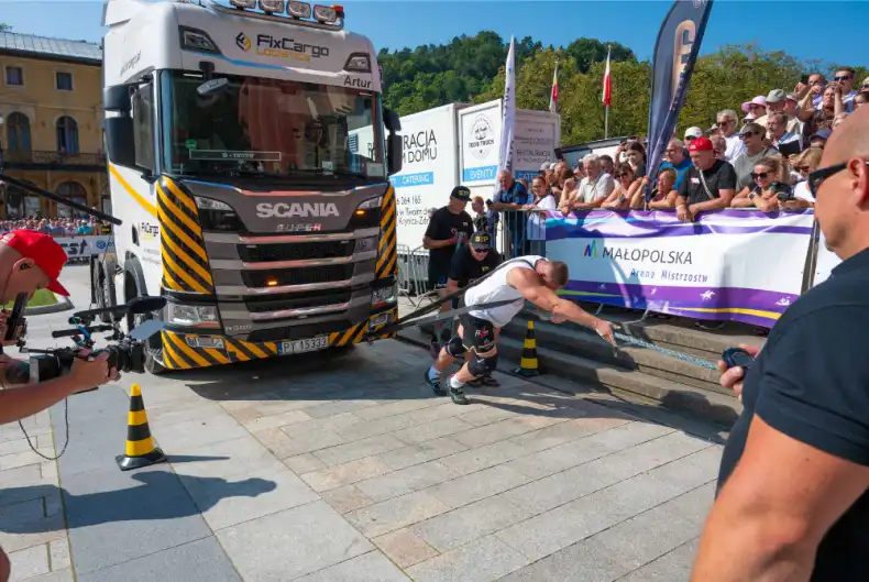 Krynica-Zdrój stanie się areną siłaczy. Mistrzostwa Europy StrongmanTeamPoland 2025 już w ten weekend