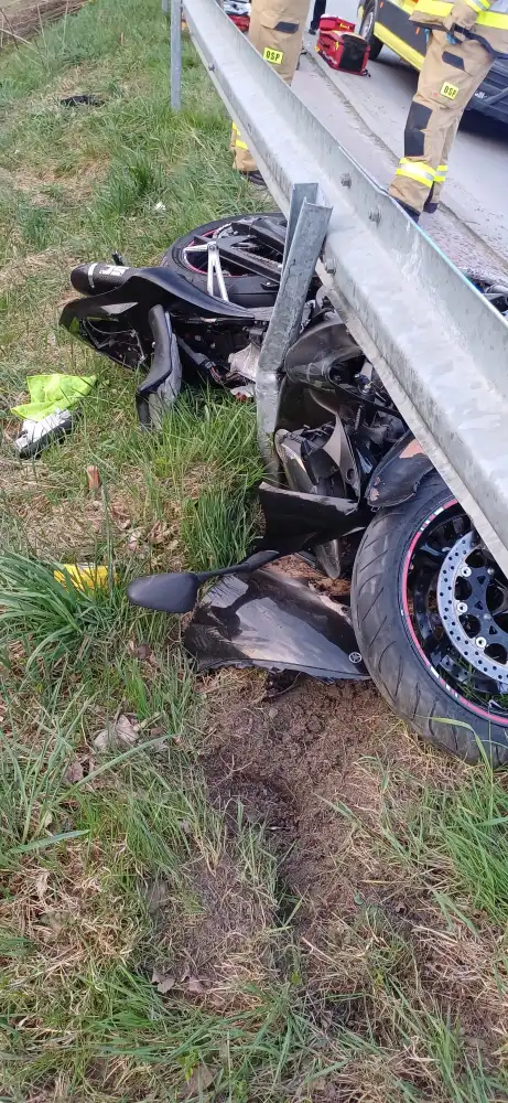 Wypadek w Korzennej. W akcji śmigłowiec LPR