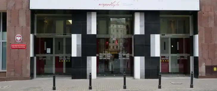 Działania Ministra Rodziny i Polityki Społecznej rozszerzone o dział praca