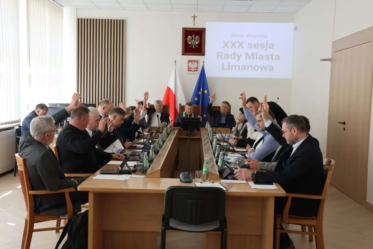 Budżet, plan zagospodarowania i pomoc społeczna. Obradowała Rada Miasta Limanowa
