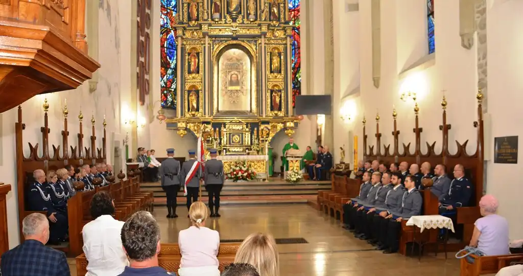 Uroczysta msza święta zainaugurowała sądeckie obchody święta Policji