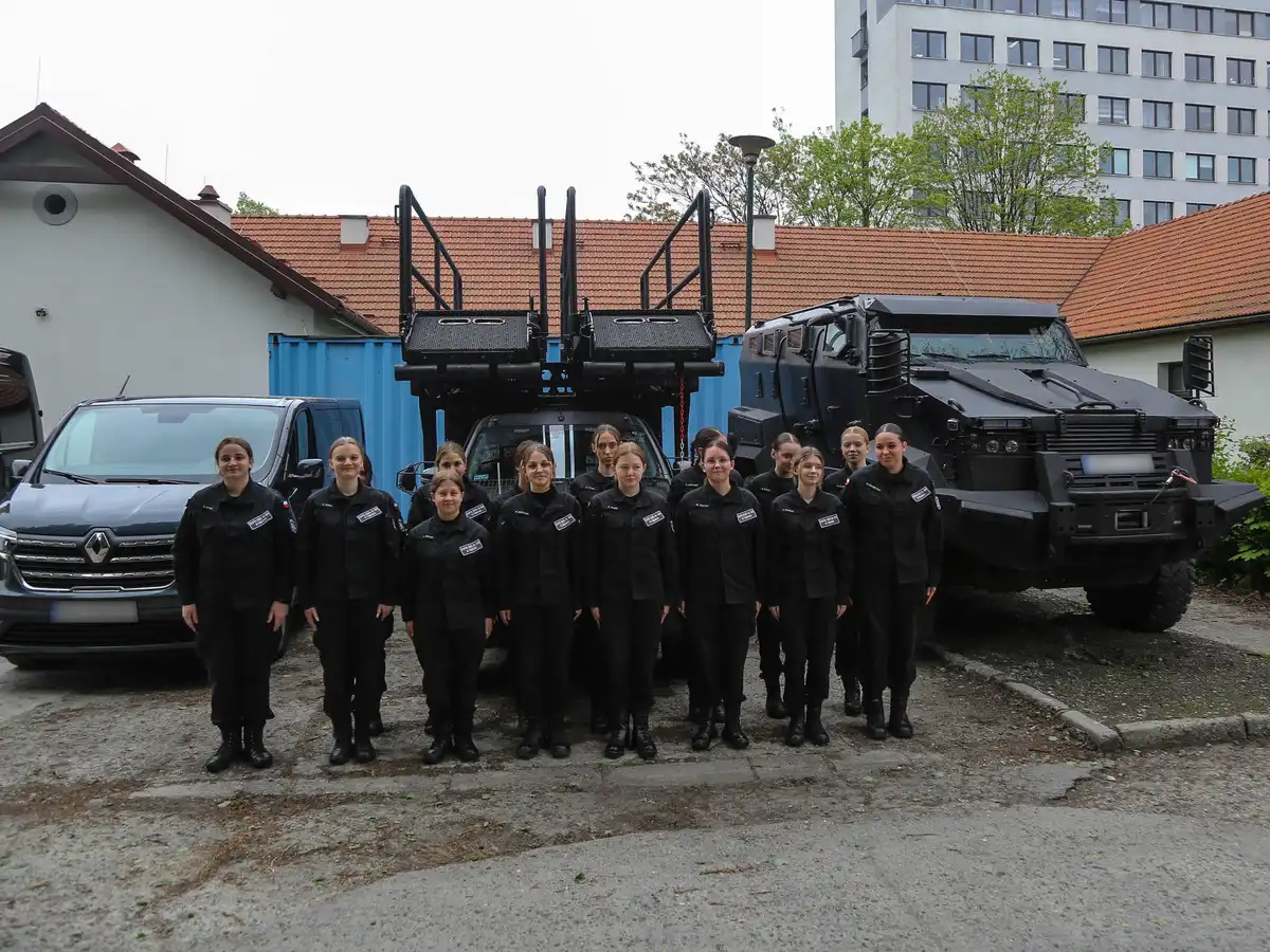 W Komendzie Wojewódzkiej Policji w Krakowie gościli uczniowie klas mundurowych z Zespołu Szkół w Tymbarku
