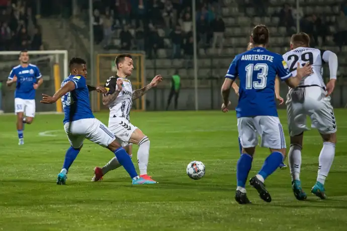 Bezbramkowy remis Sandecji z Miedzią Legnica