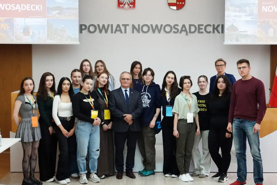 Młodzież z Ukrainy i Mołdawii z wizytą w Starostwie Powiatowym w Nowym Sączu
